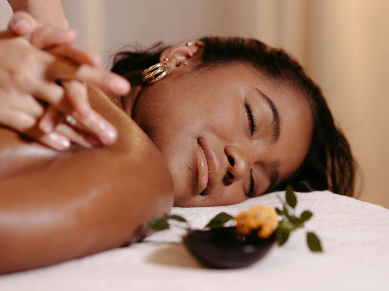 thai massage back